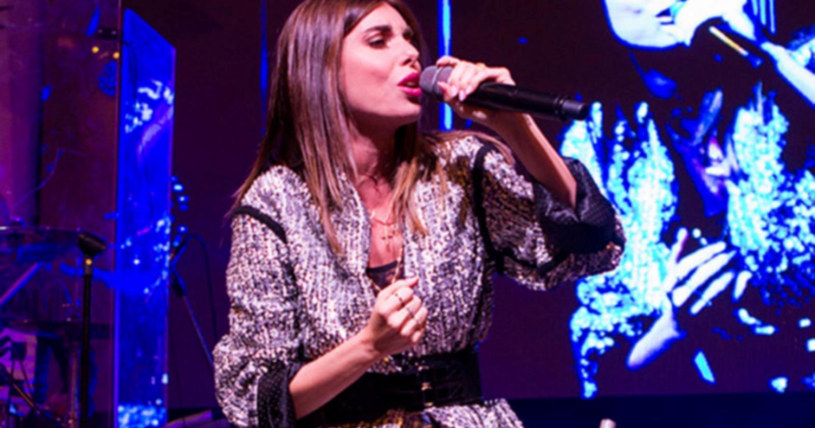 Bianca Atzei chiude alla Badoer