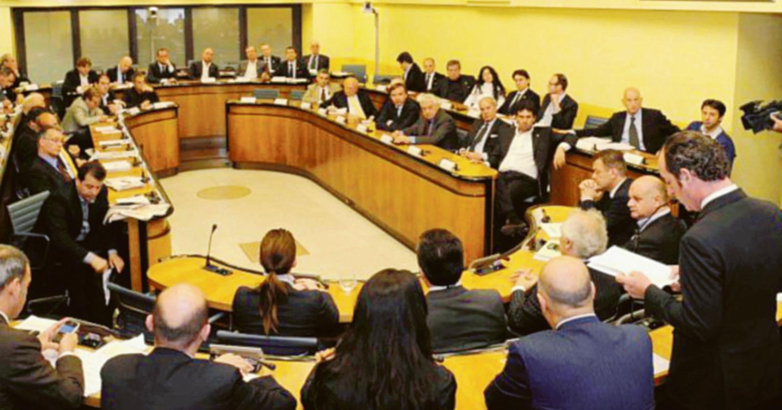 Regionali, partiti alle grandi manovre: stallo nel centrodestra, Piasentini va con Vale dopo il no Pd