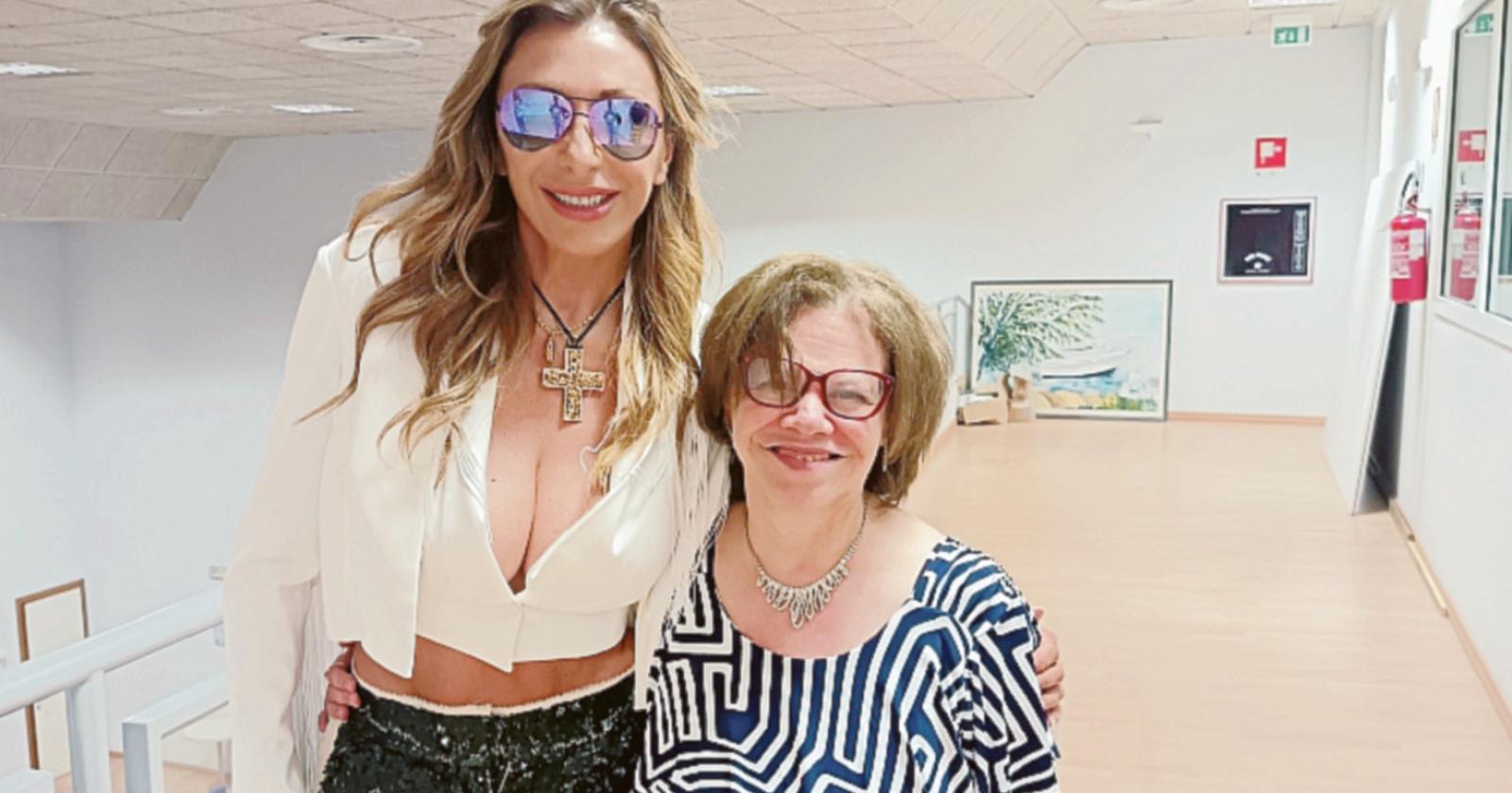 Roberta incontra Sabrina Salerno: "E' un sogno che diventa realtà"