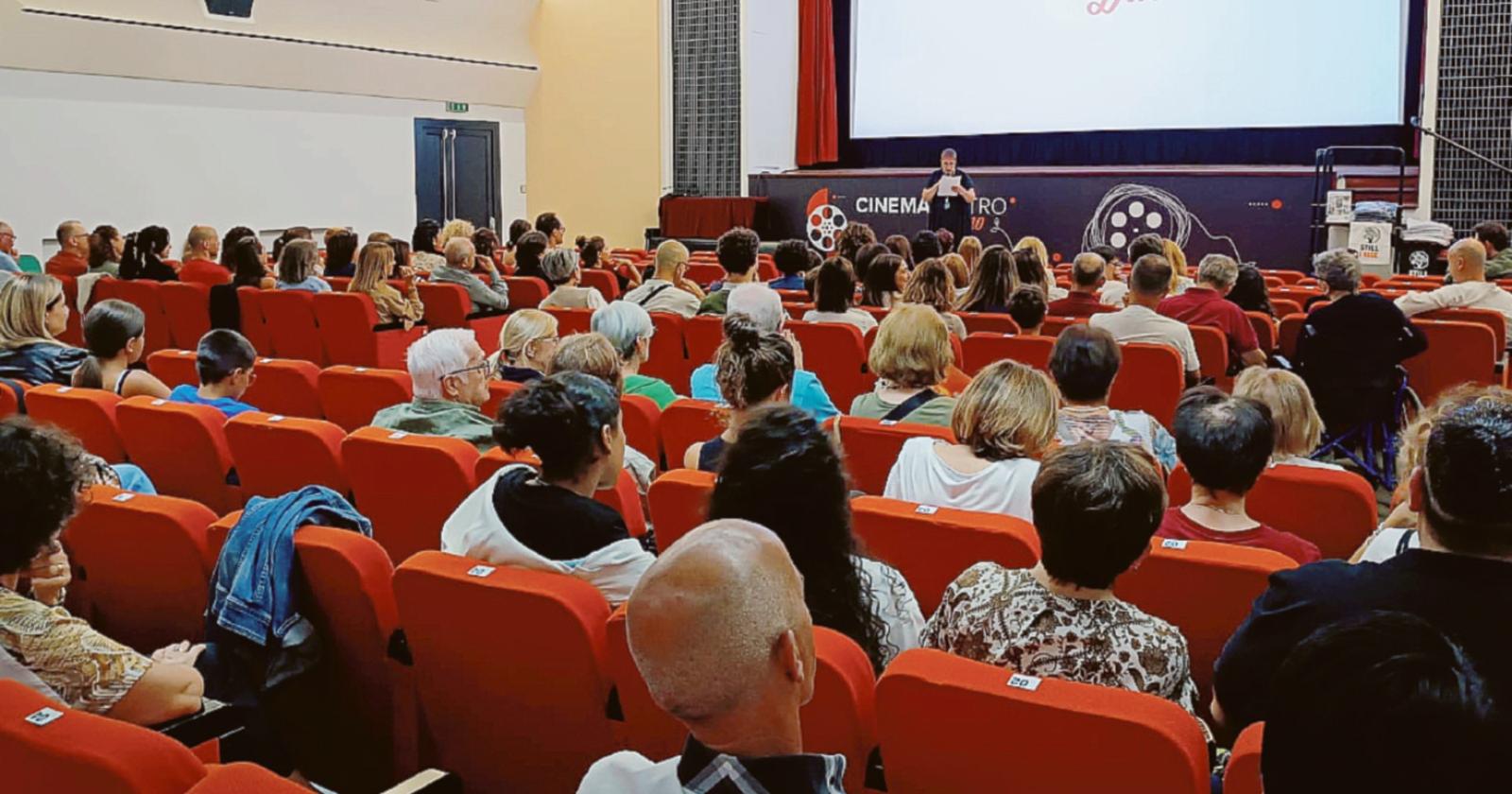 Una domenica al cinema