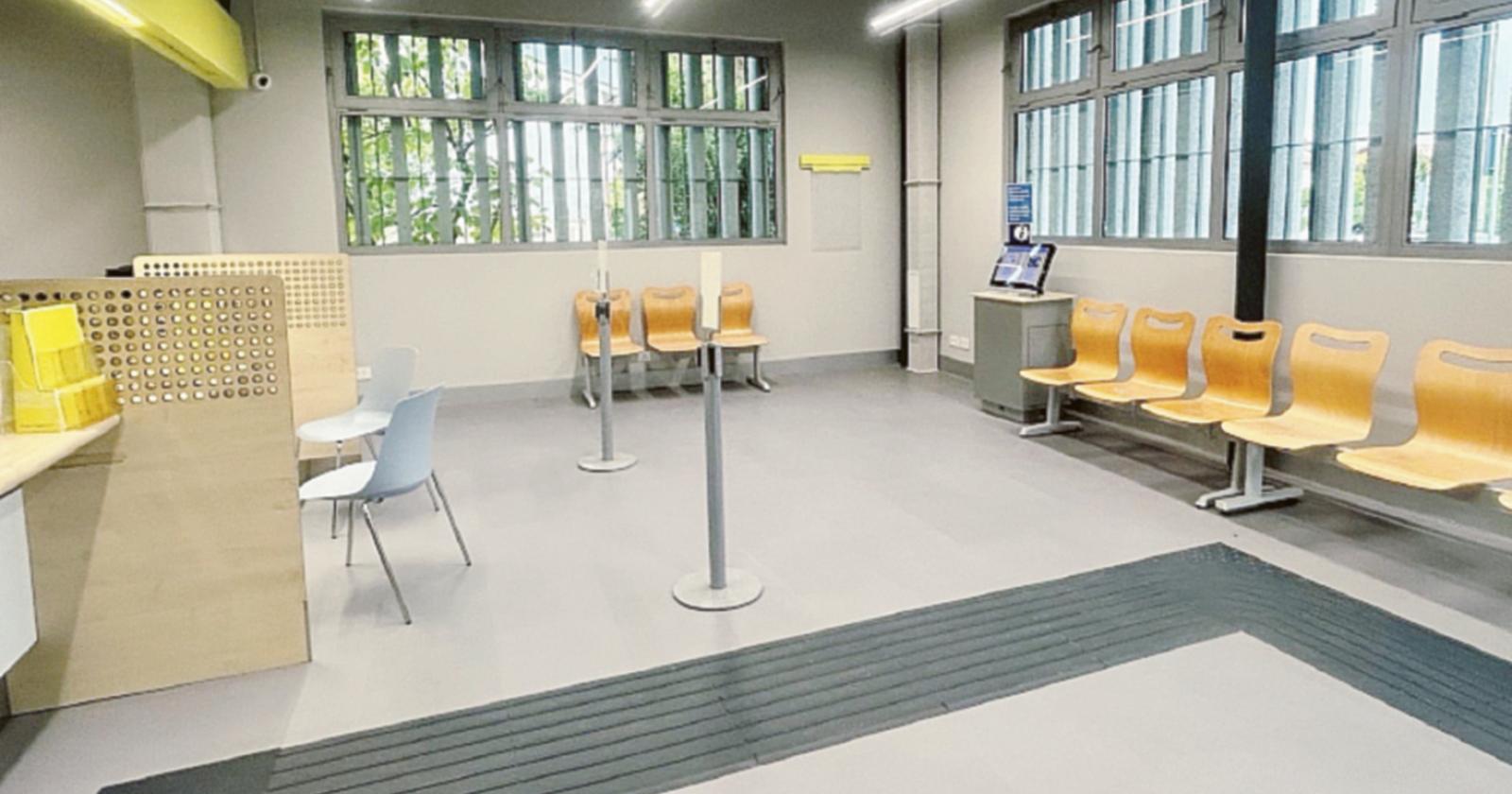Poste, riapertura con novità