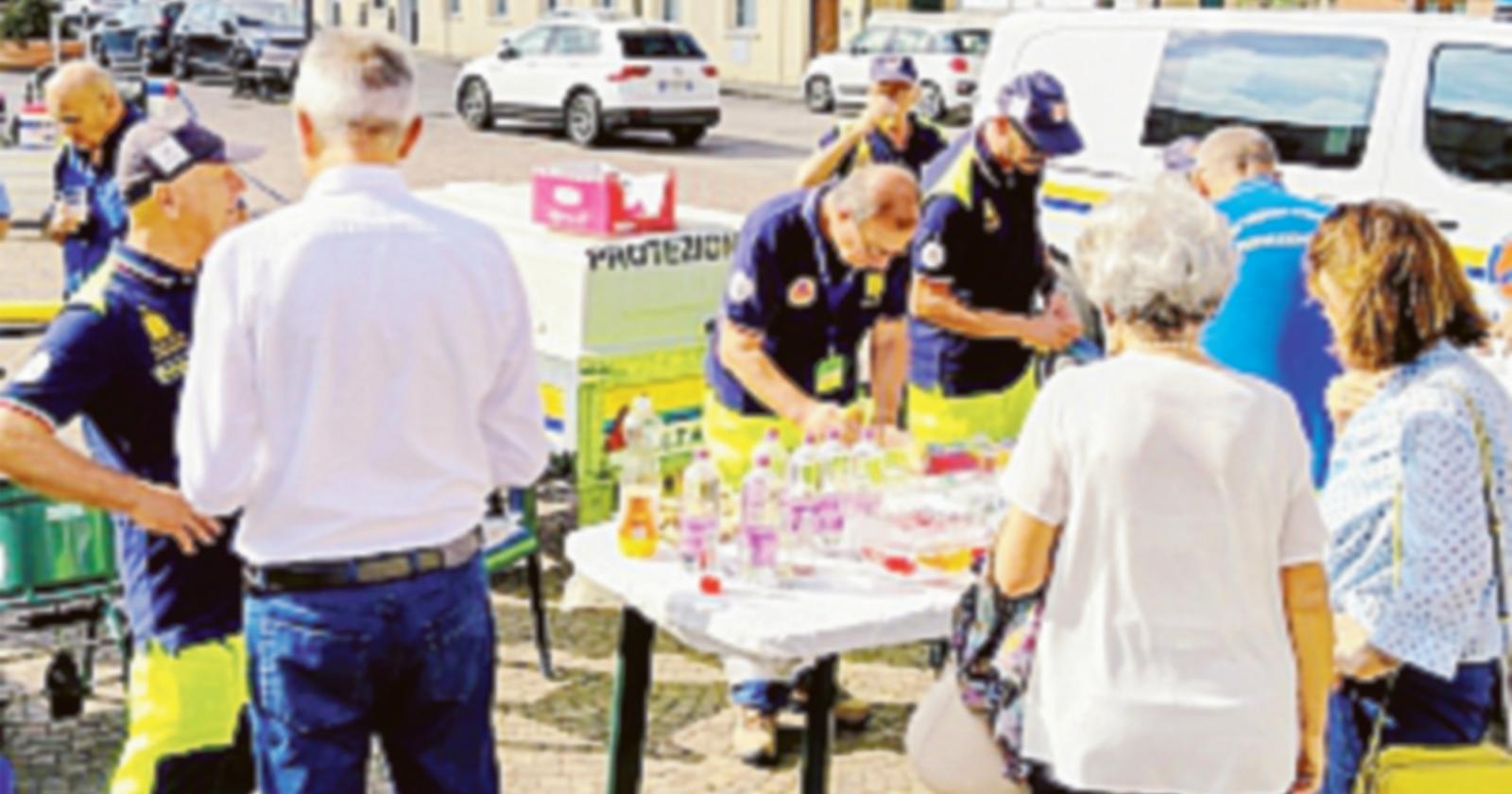  Una domenica in piazza per mostrare le attività