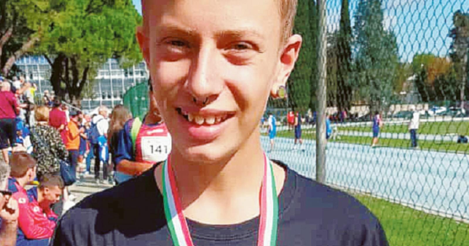 Marco si “lancia” oltre gli ostacoli