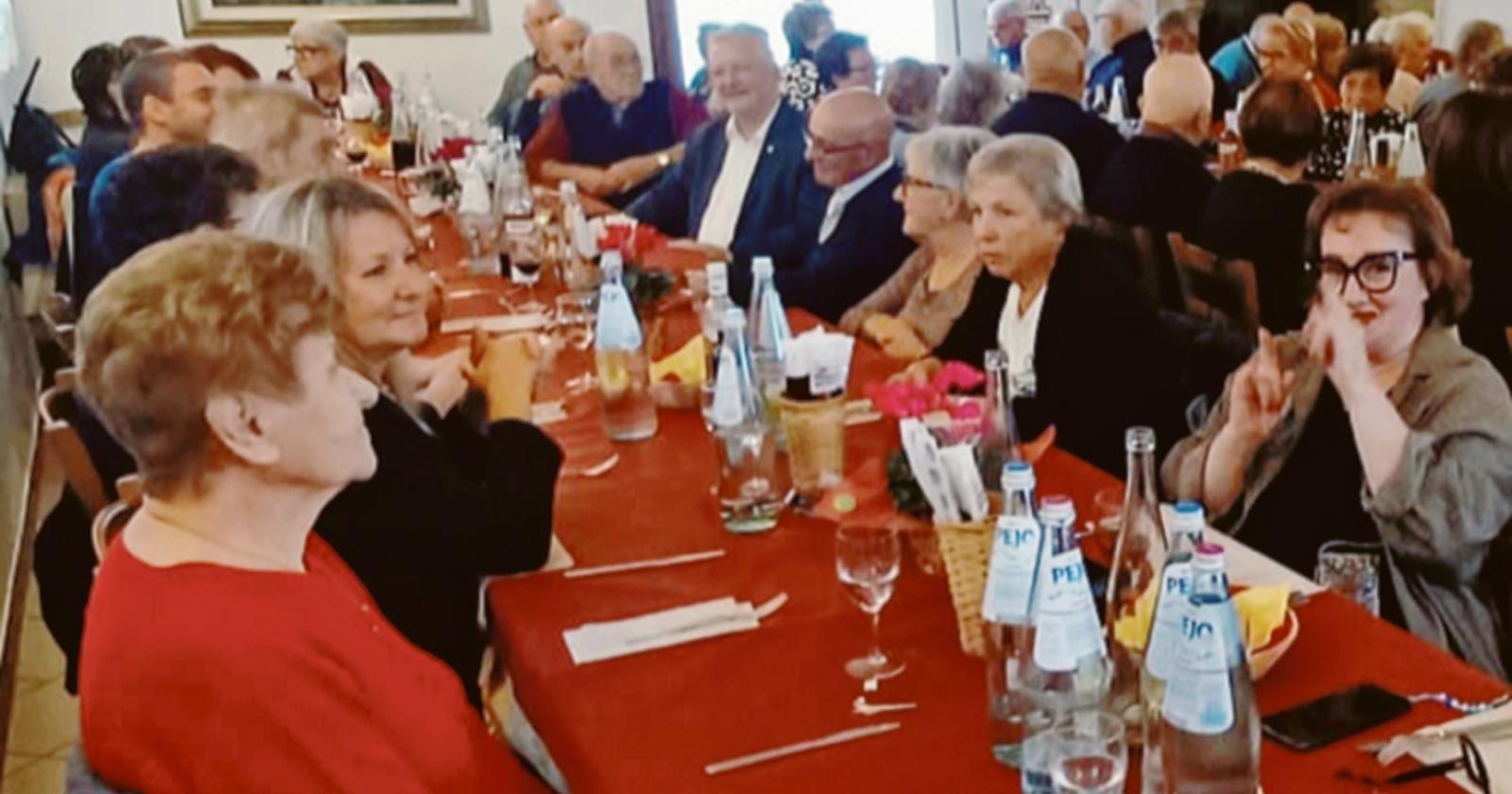 “Nonni, pilastro della comunità”