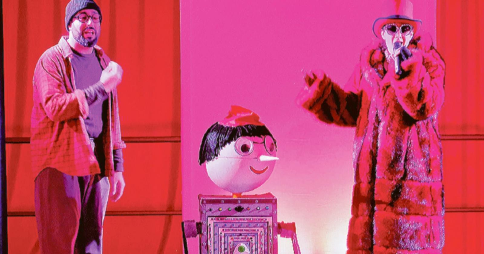 Pinocchio 2.0 è un robot sul palco