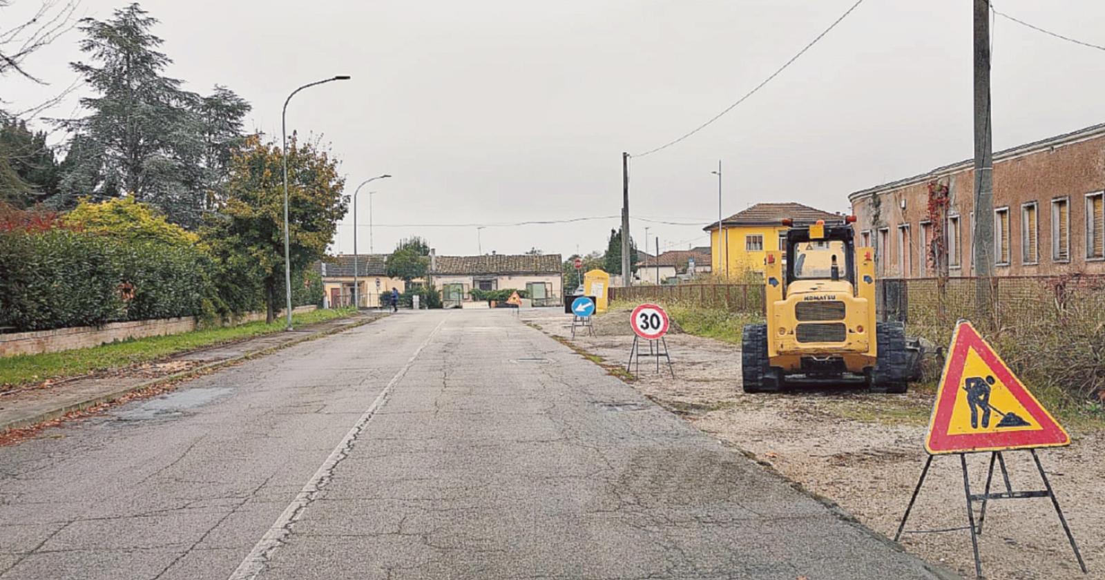 Ad Adria interventi a go go sui marciapiedi