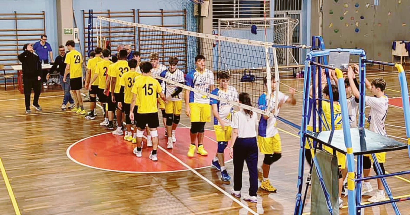 Tumbo insabbiata: ko netto