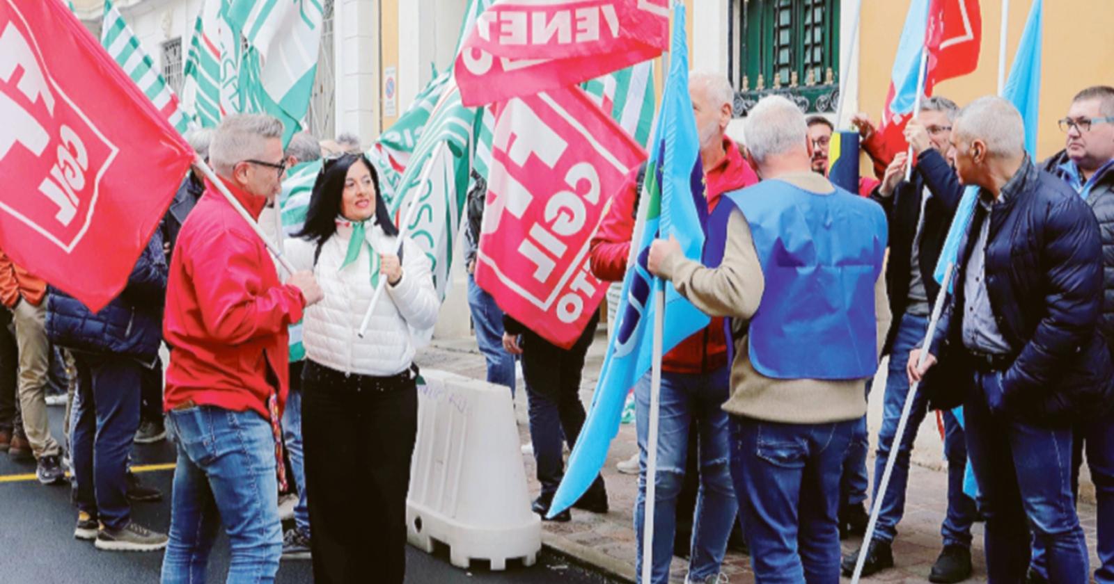 “Si trascura chi si prende cura”