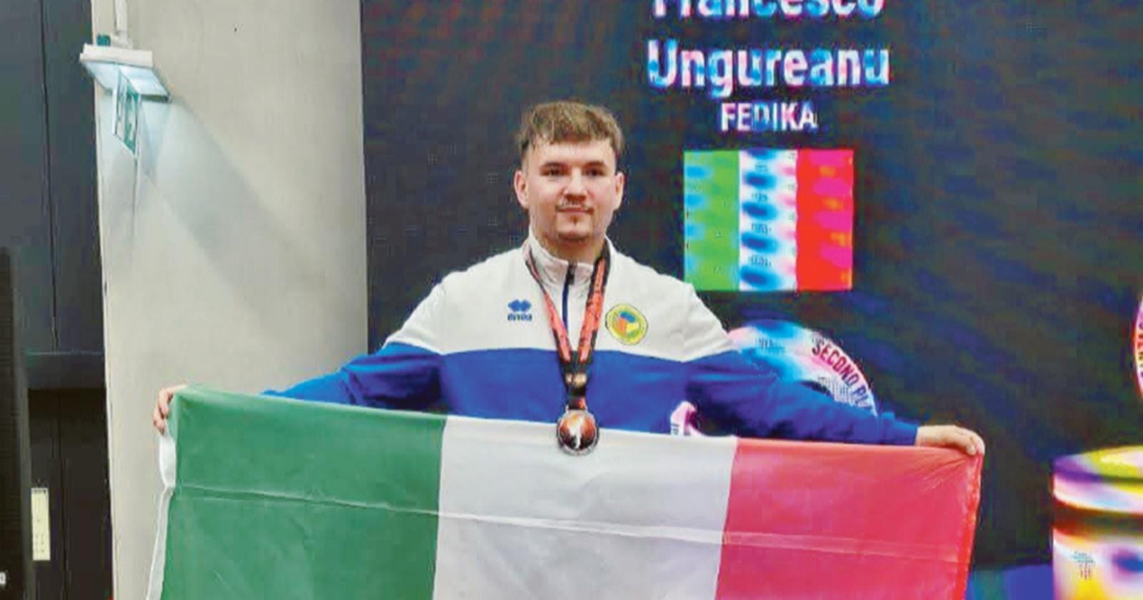 Fiesso si fa conoscere a Riga