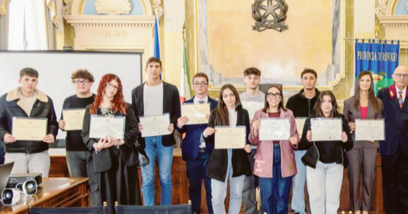 Premi a chi eccelle in studio e lavoro