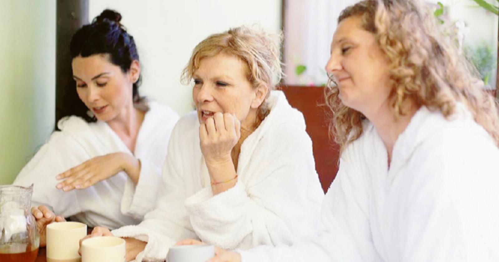 Amiche di scuola in una Spa