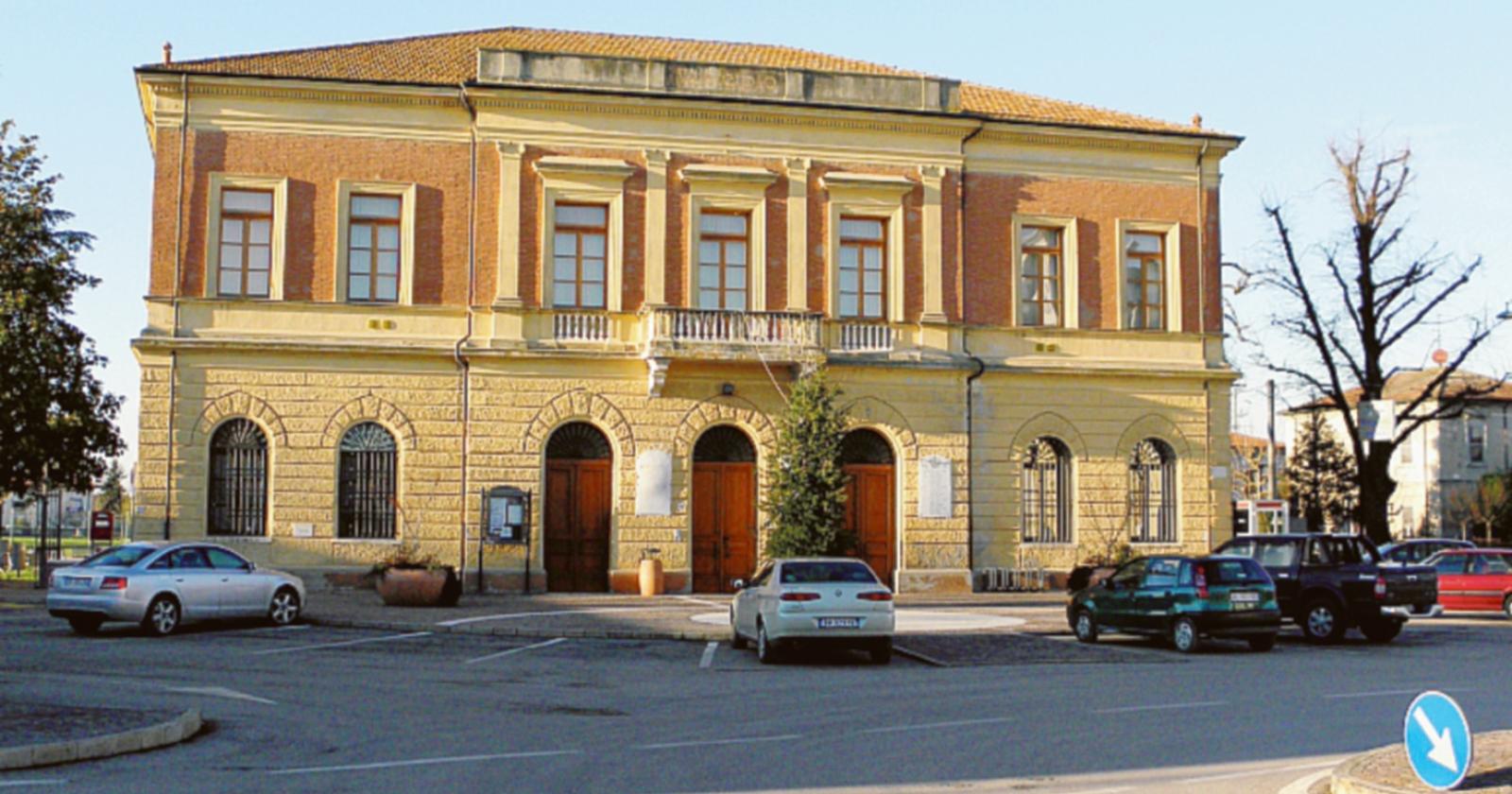 Comune, la maggioranza si allarga