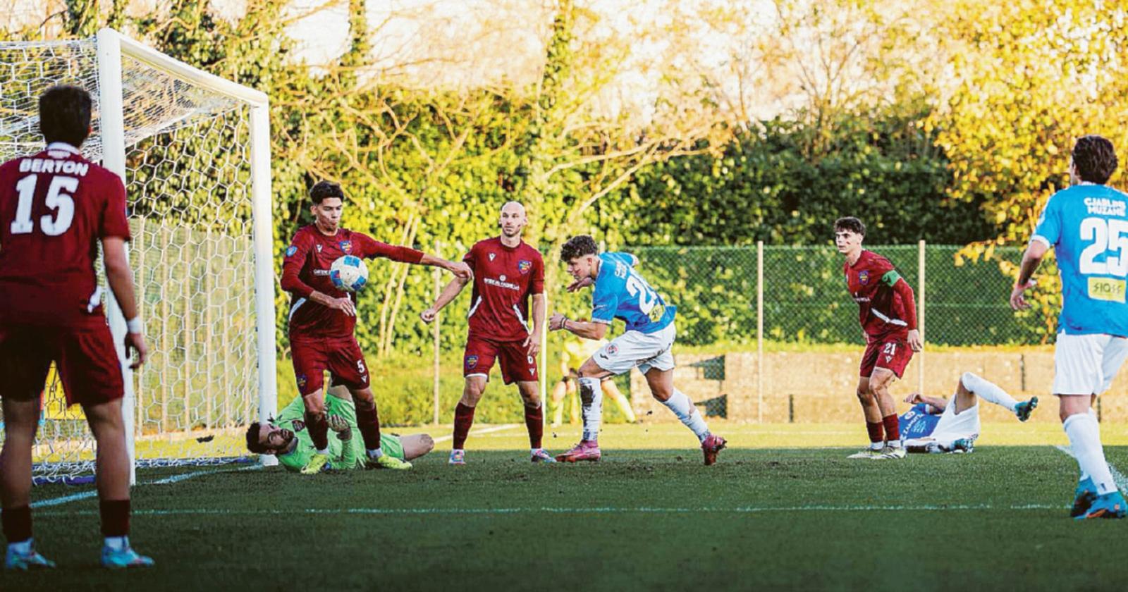 Adriese, serve qualche ritocco