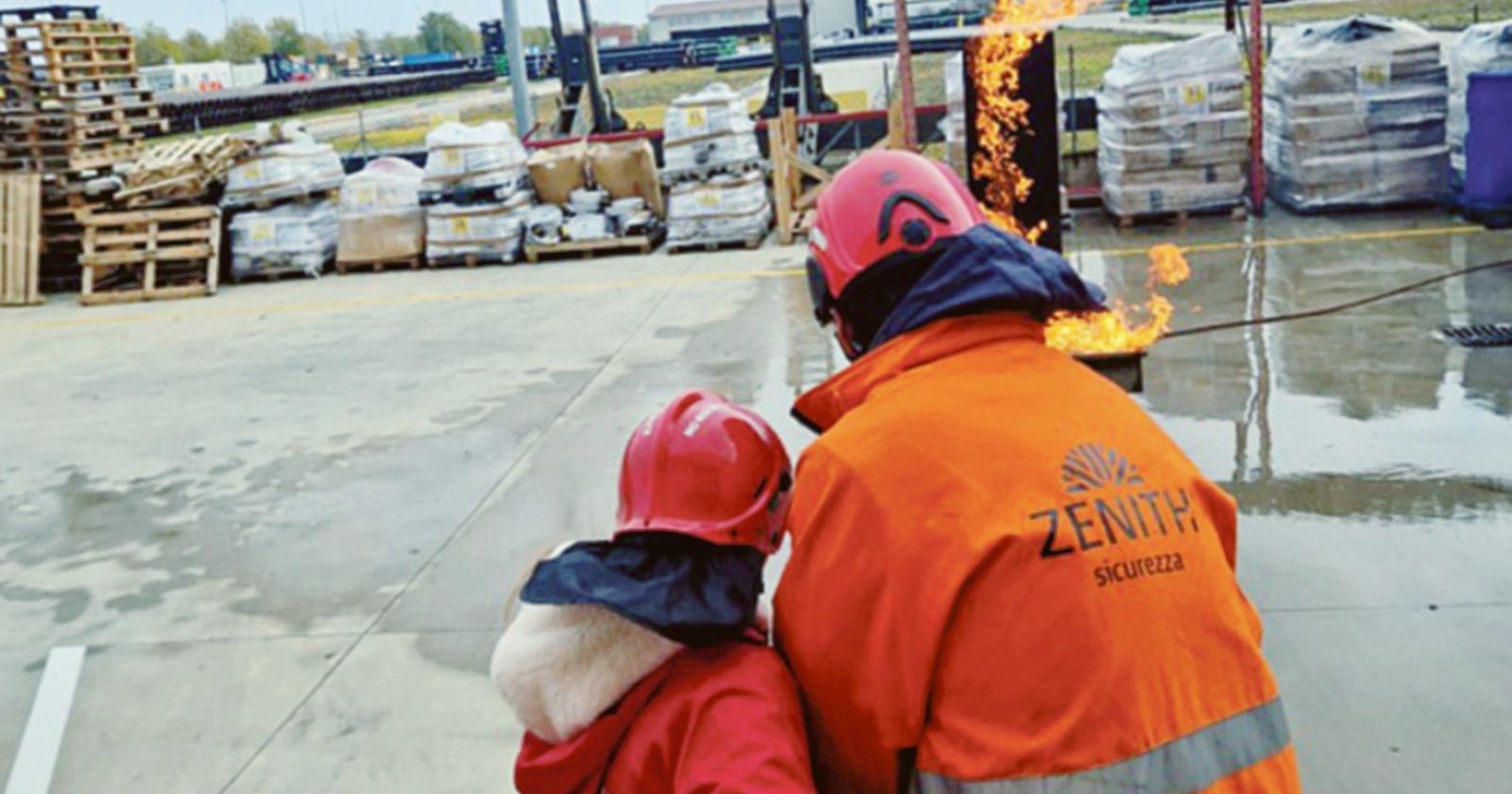 Alunni a lezione di sicurezza