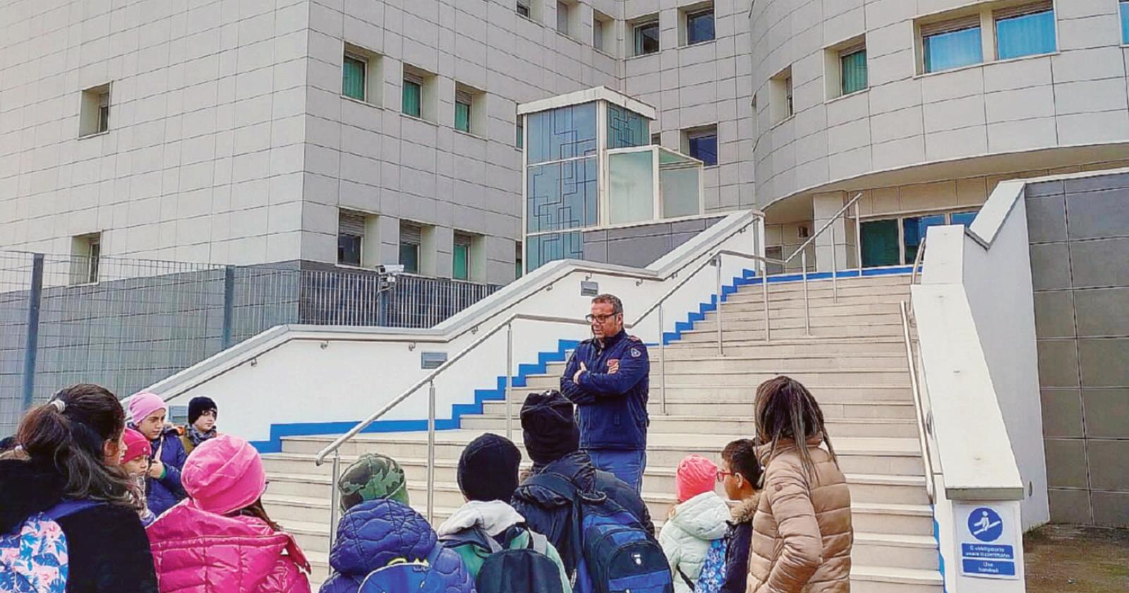 Una splendida gita in questura