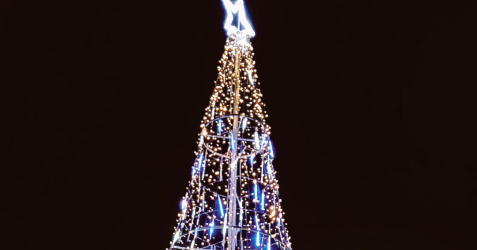 Il Natale è pronto ad accendersi