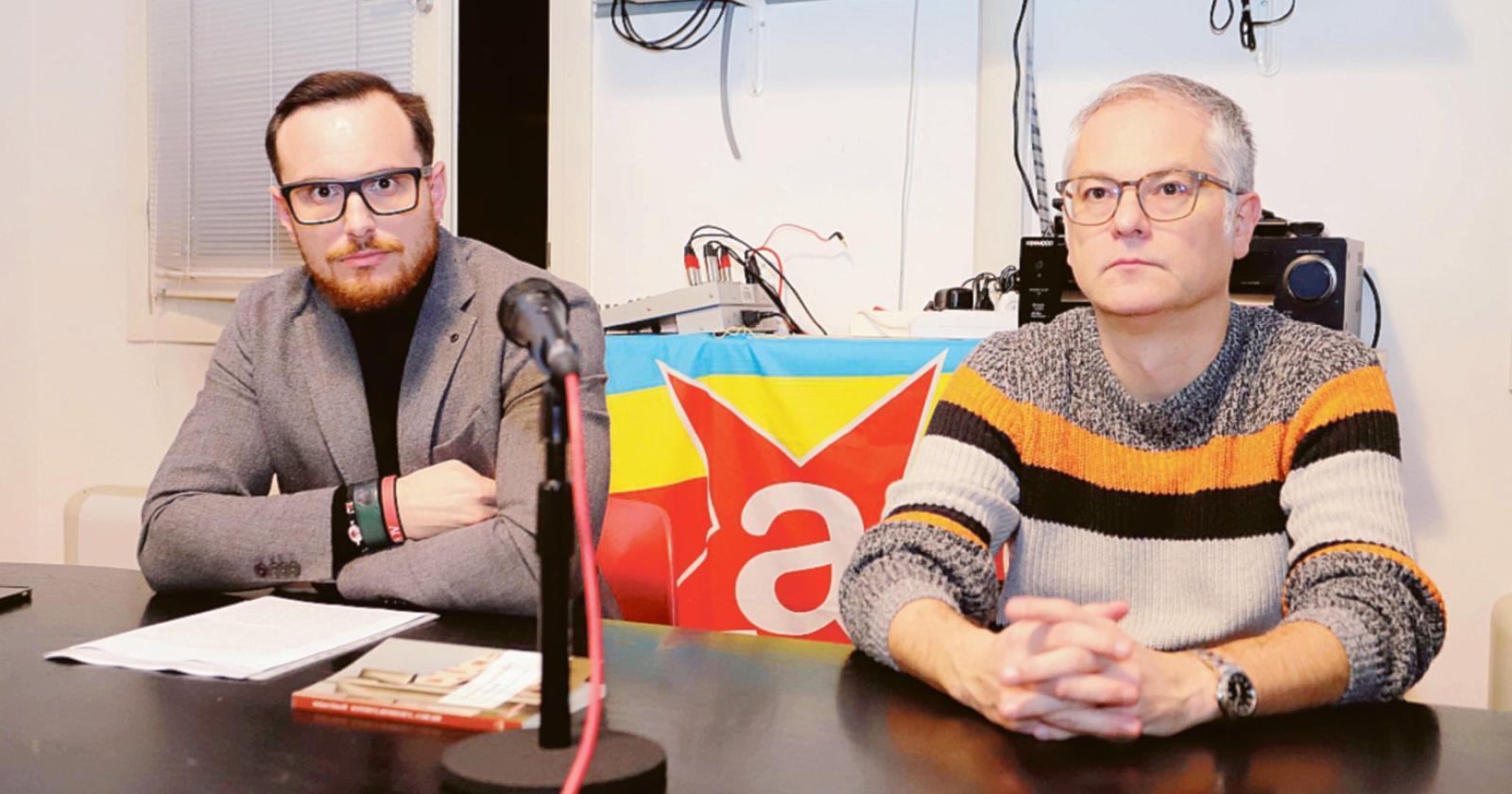 Gli anni dei surrogati al posto del tè