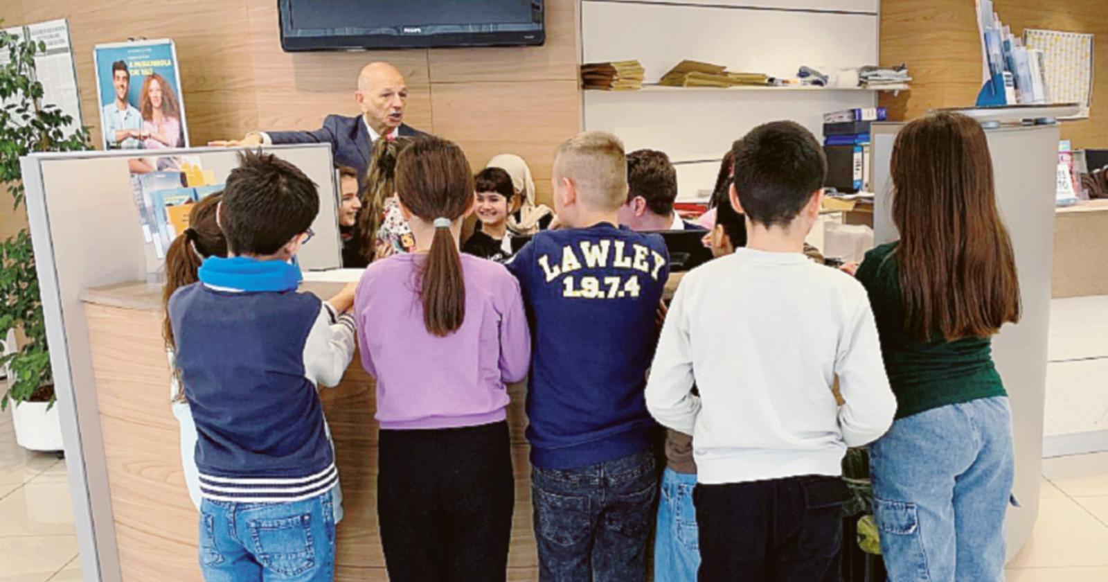 Gli alunni della primaria dell’Amicizia in visita a Banca del Veneto Centrale
