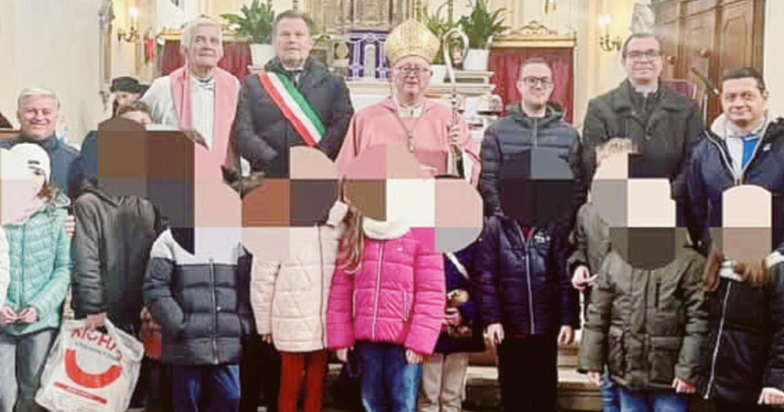 Il vescovo ha fatto visita alle persone pi&ugrave; fragili 