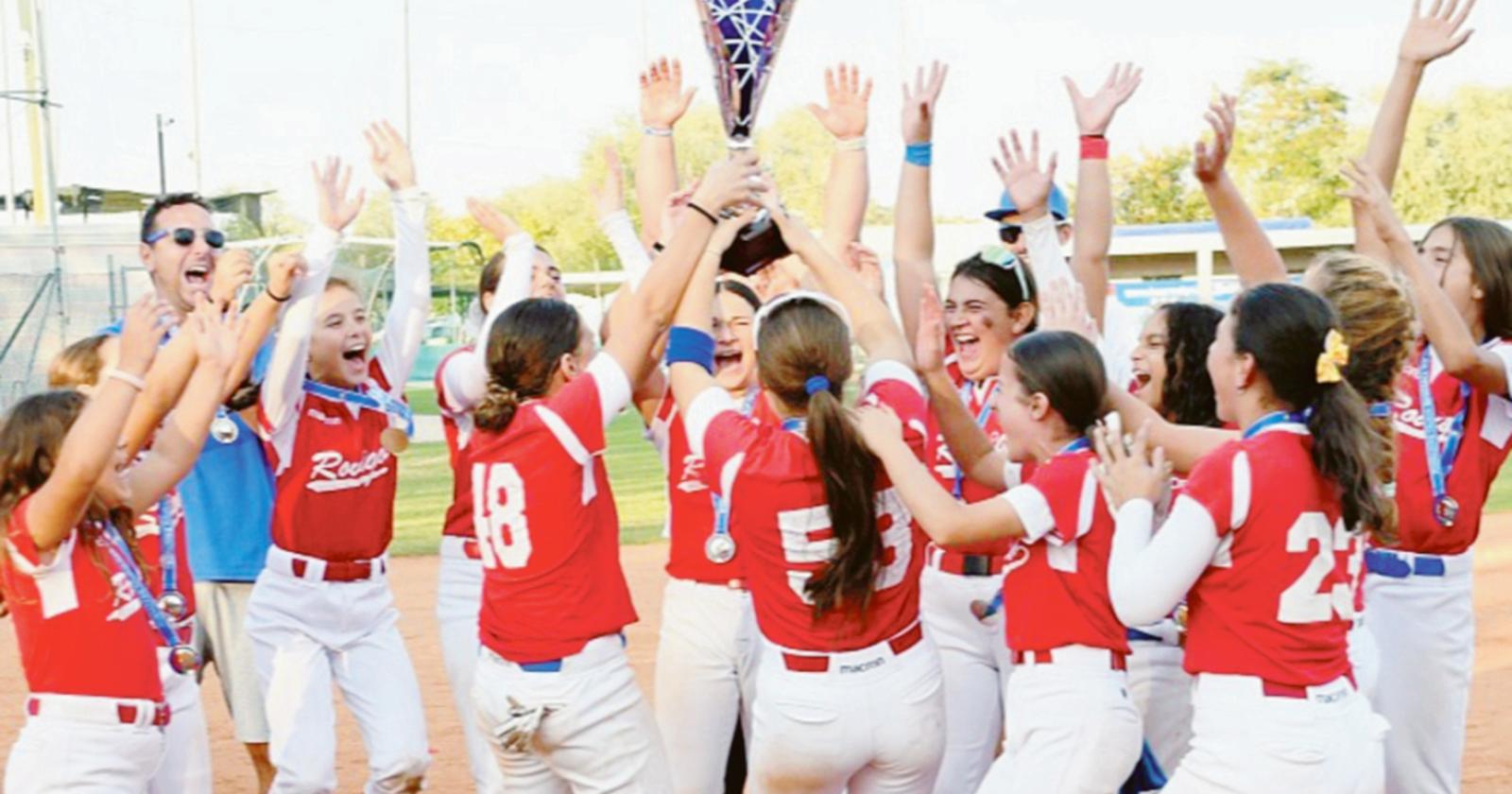 Si brinda al 2025 stratosferico