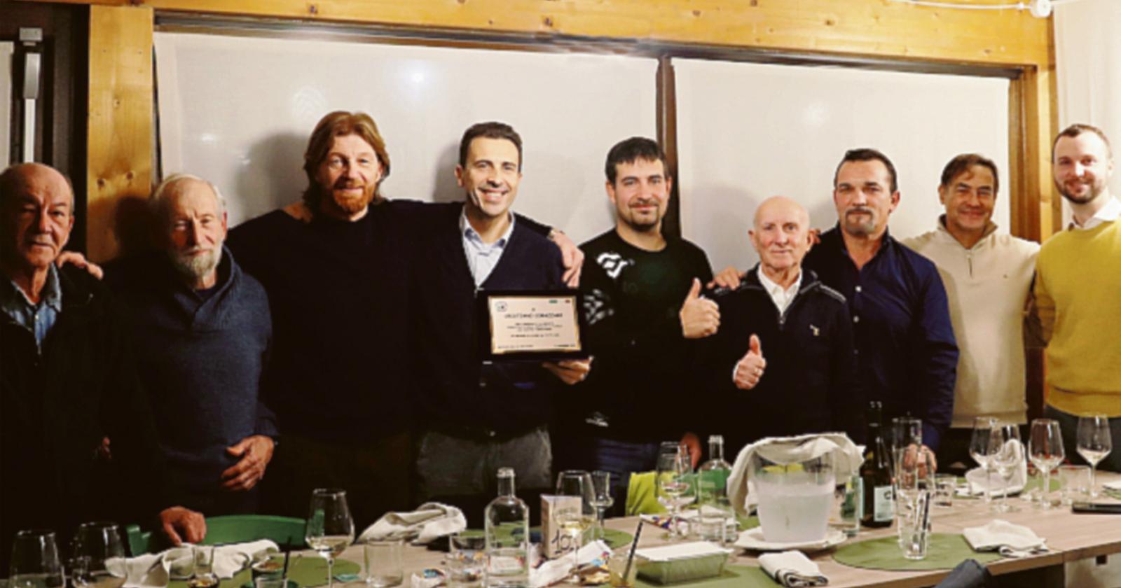 Il neo consigliere Corazzari tra i militanti del Delta