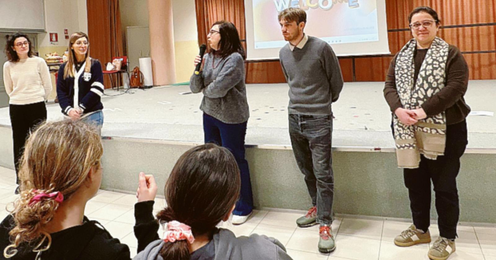 Informarsi per poter conoscere