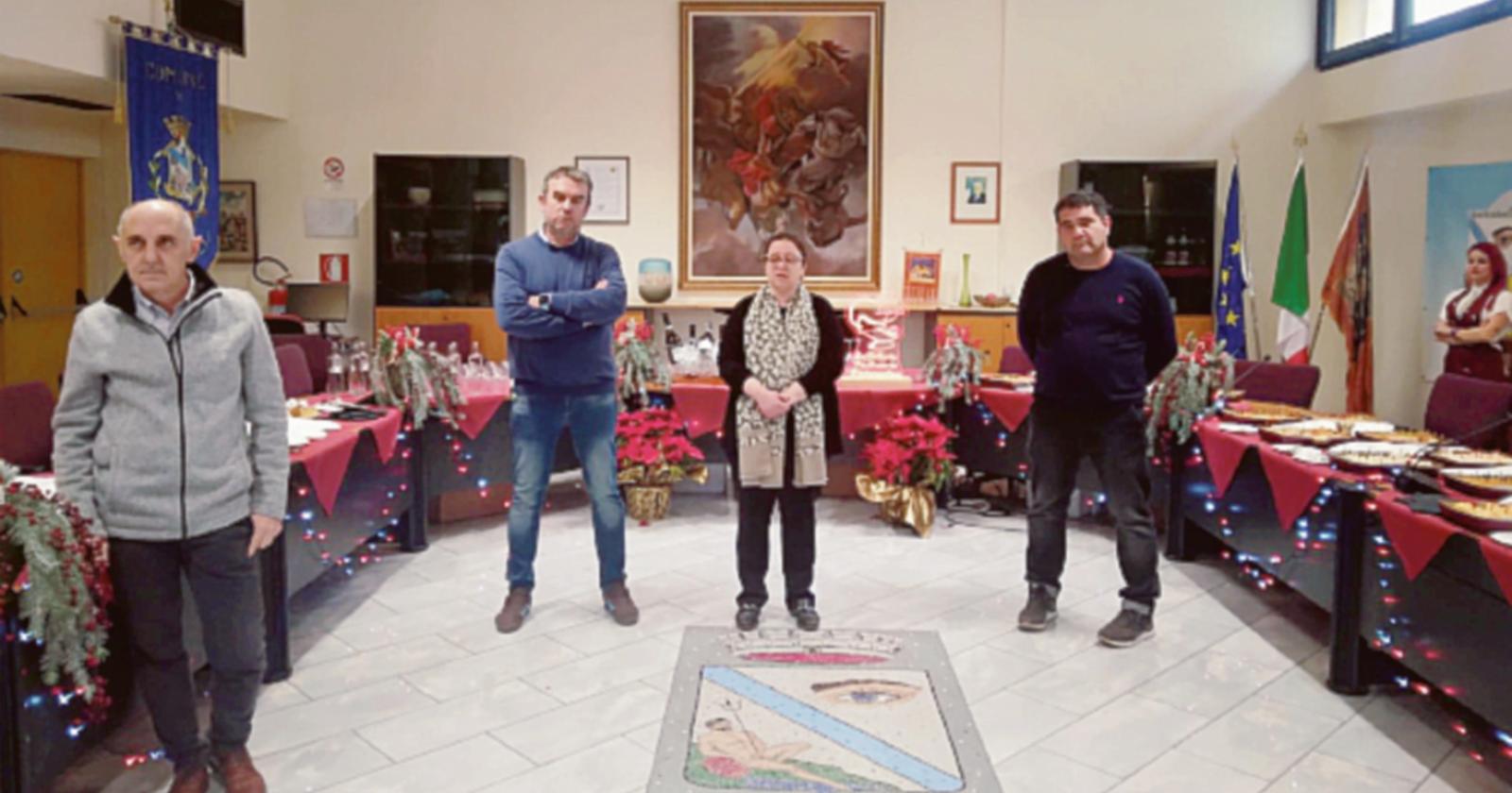 Scambio di auguri in municipio