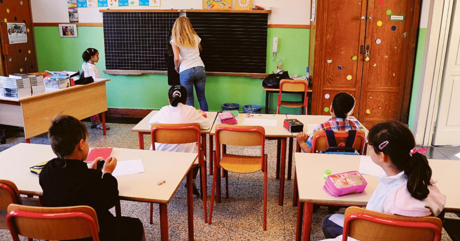 Meno nascite ma pi&ugrave; studenti