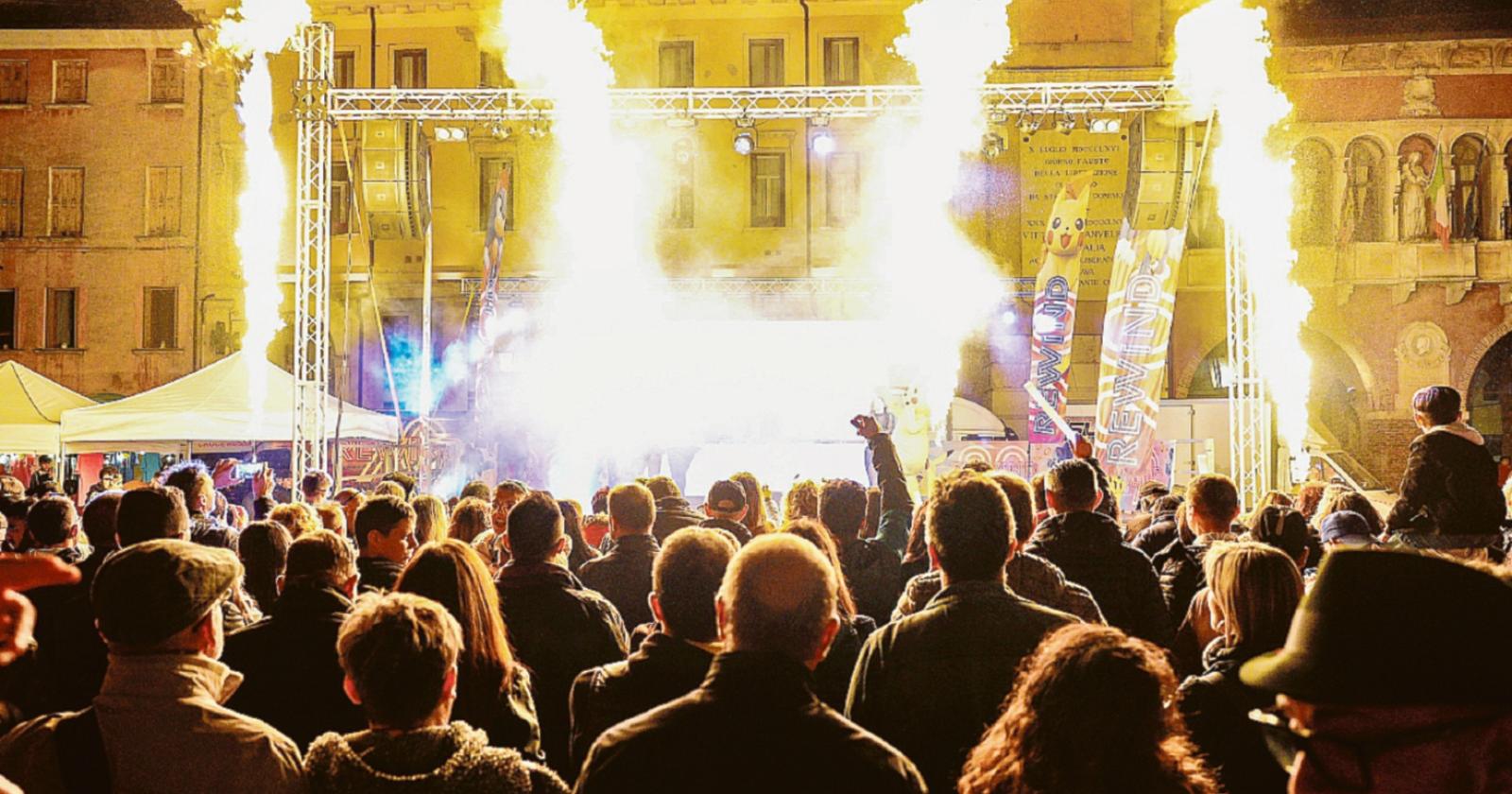 Capodanno in piazza, ma senza vetro