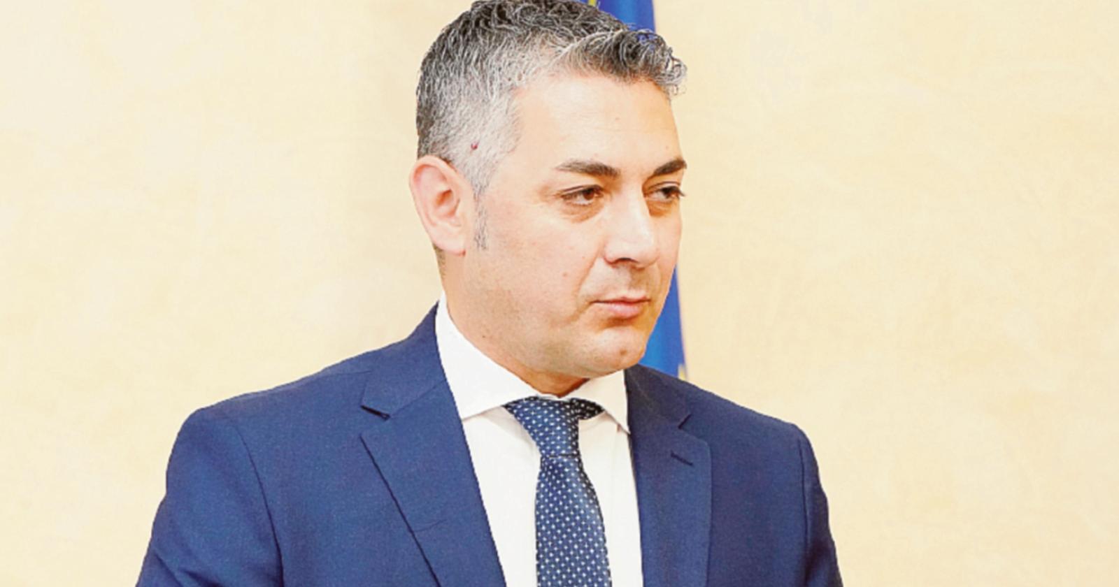 Canoni pubblicitari senza aumenti