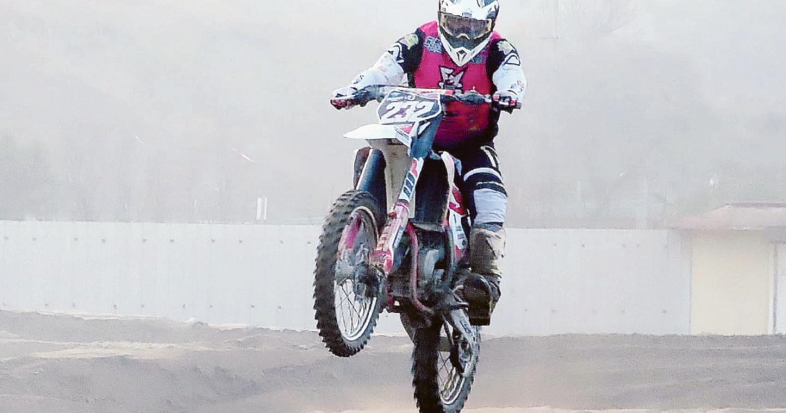Torna il rombo di motori in spiaggia