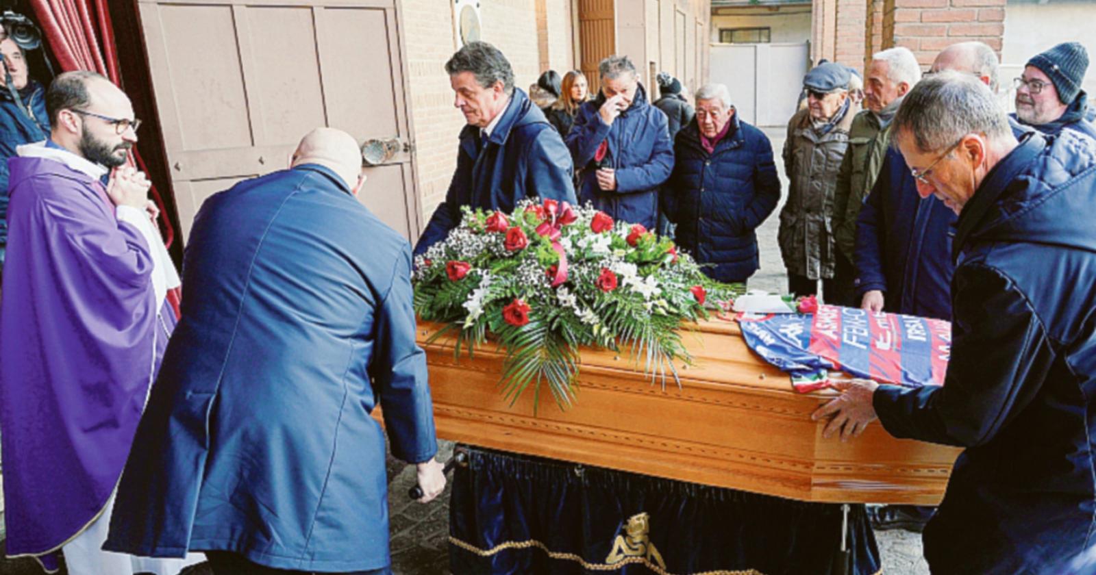 L&rsquo;addio in rossobl&ugrave;