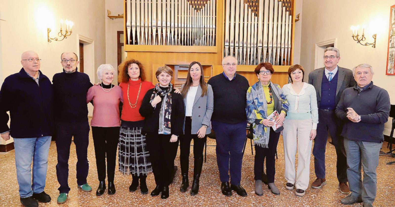 Tra archi e tastiere, suona la citt&agrave;