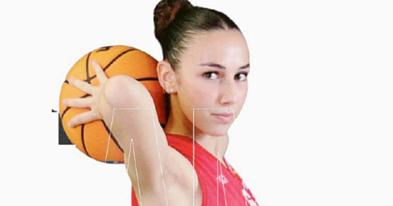 Tutta la cantera rossobl&ugrave; sul parquet