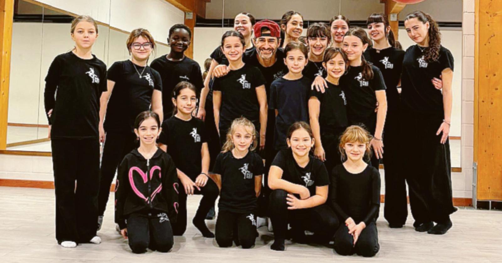 Rimi guida le giovani ballerine