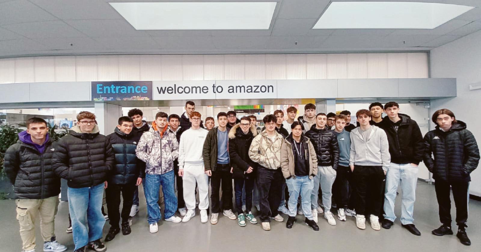 Dentro l&rsquo;ingranaggio di Amazon