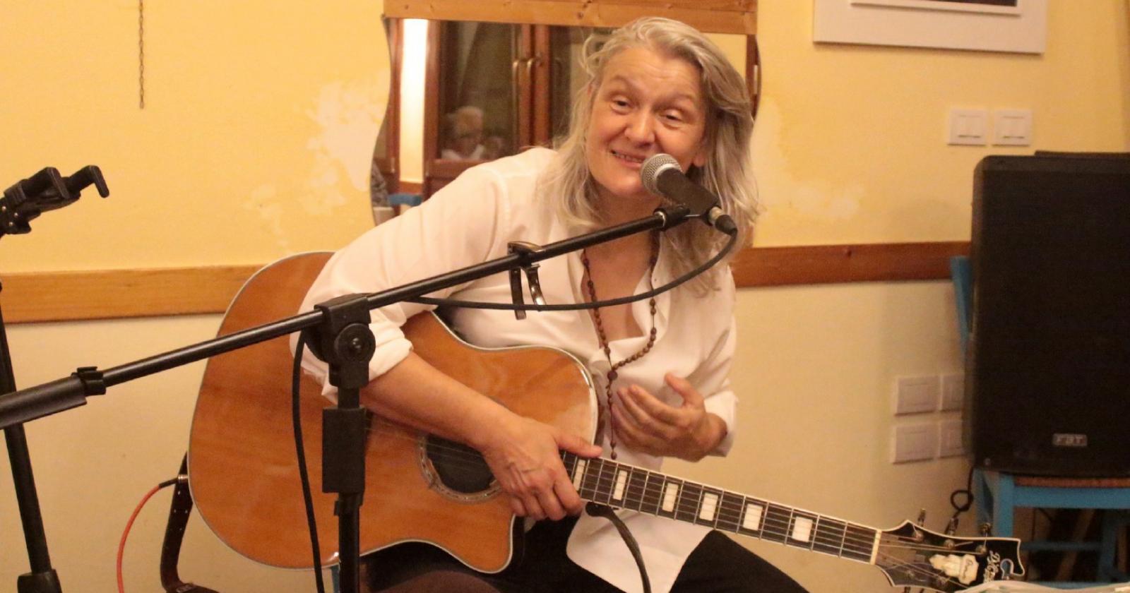 Ladri senza cuore, il rock in soccorso