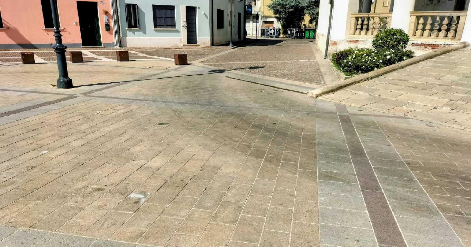 La Rotonda diventata rotatoria