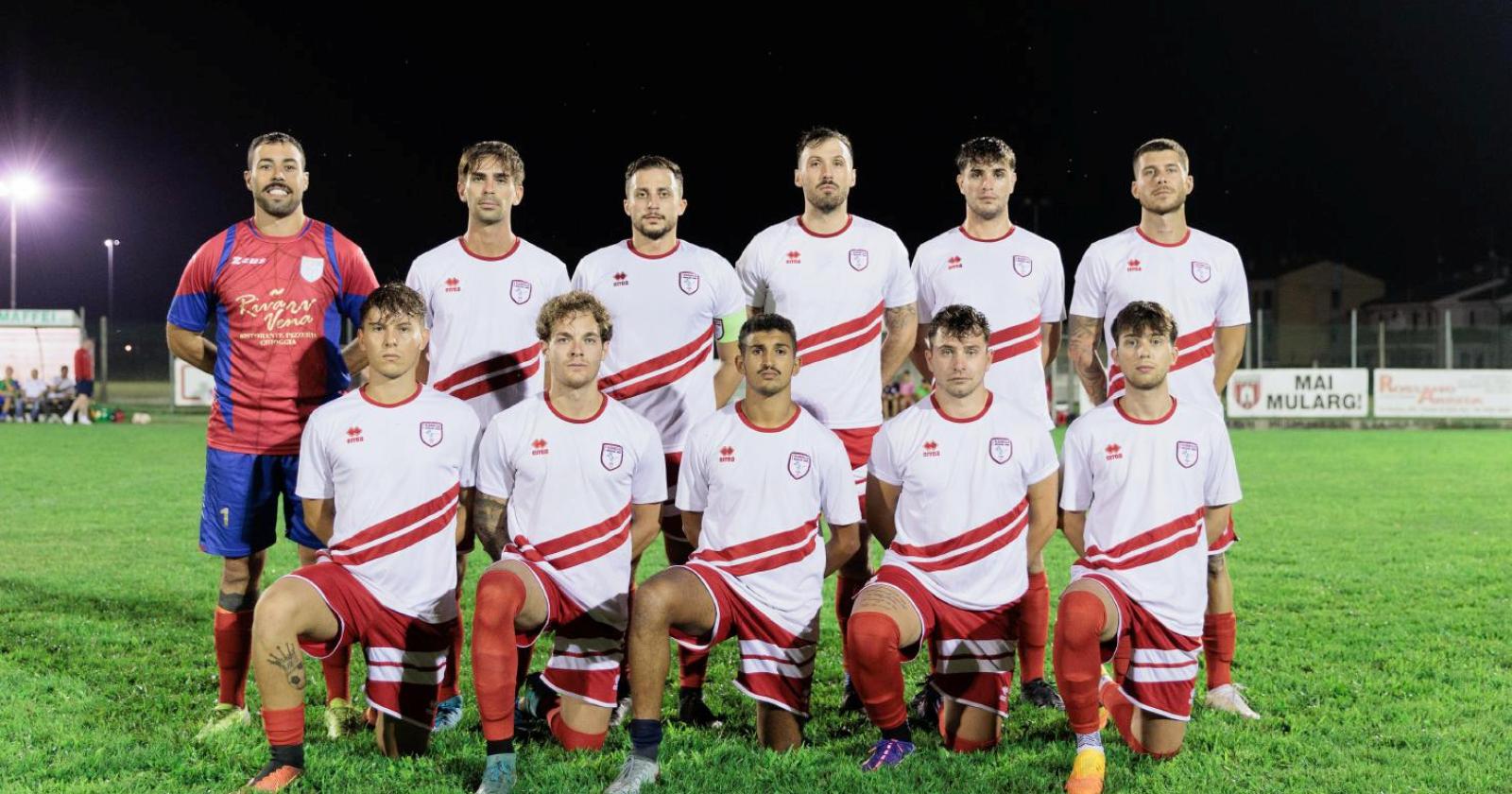 Marines con il coltello tra i denti