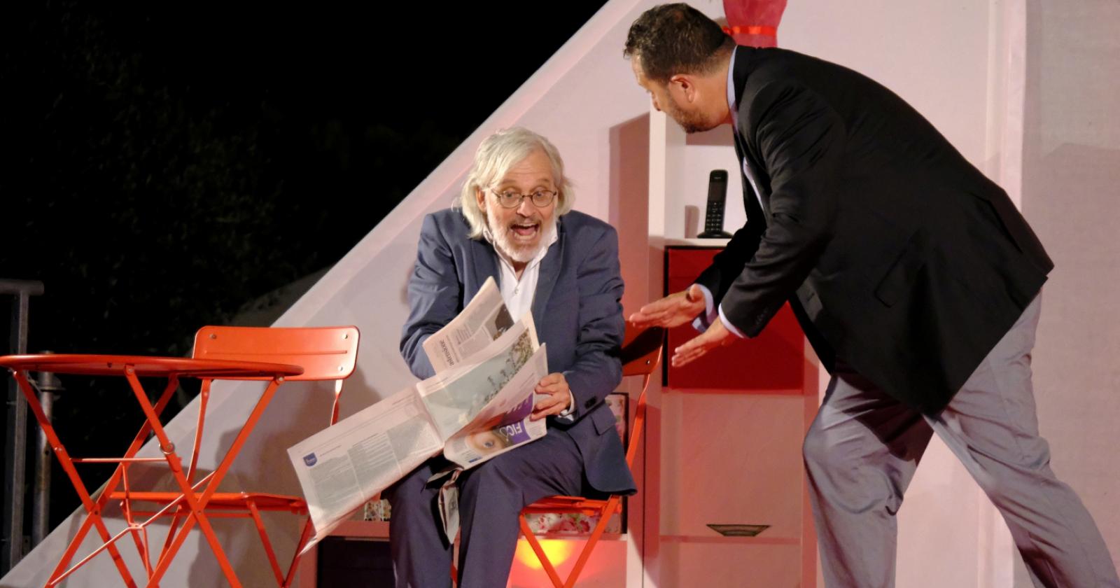 Ecco due dozzine di rose scarlatte