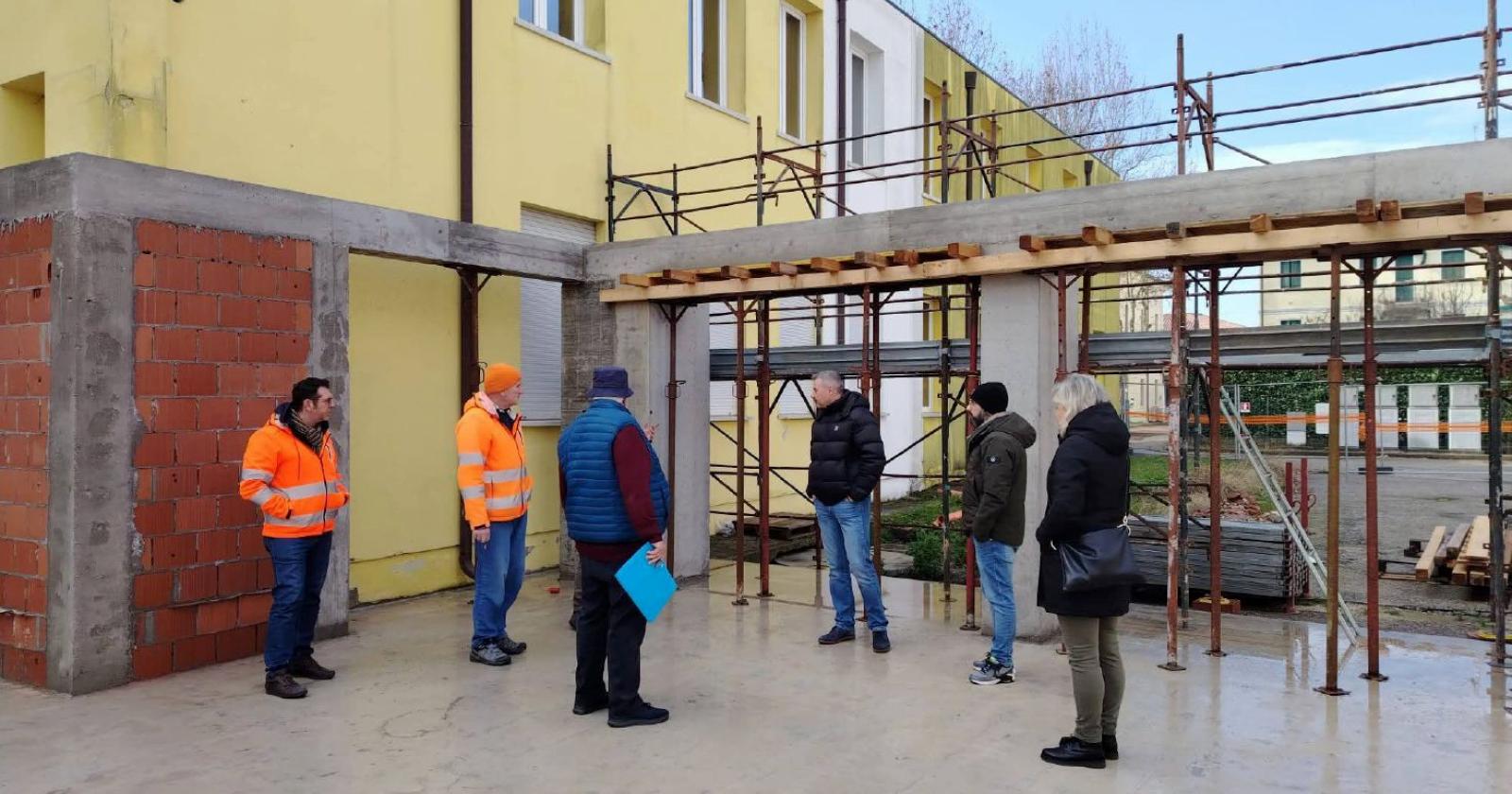 Scuola, cantiere al via per la mensa