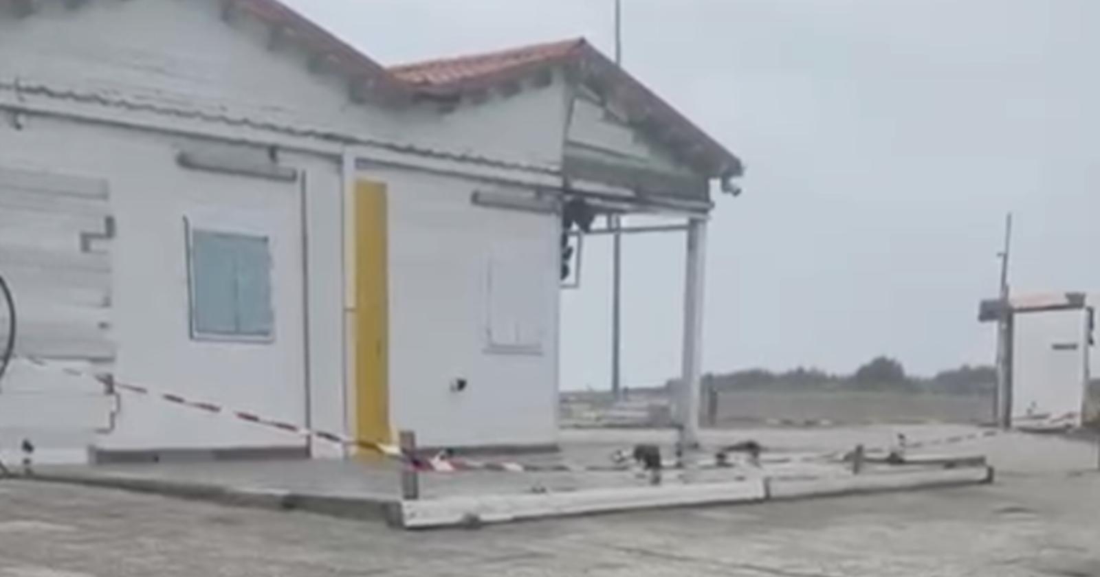 Chiosco sequestrato, estate a rischio