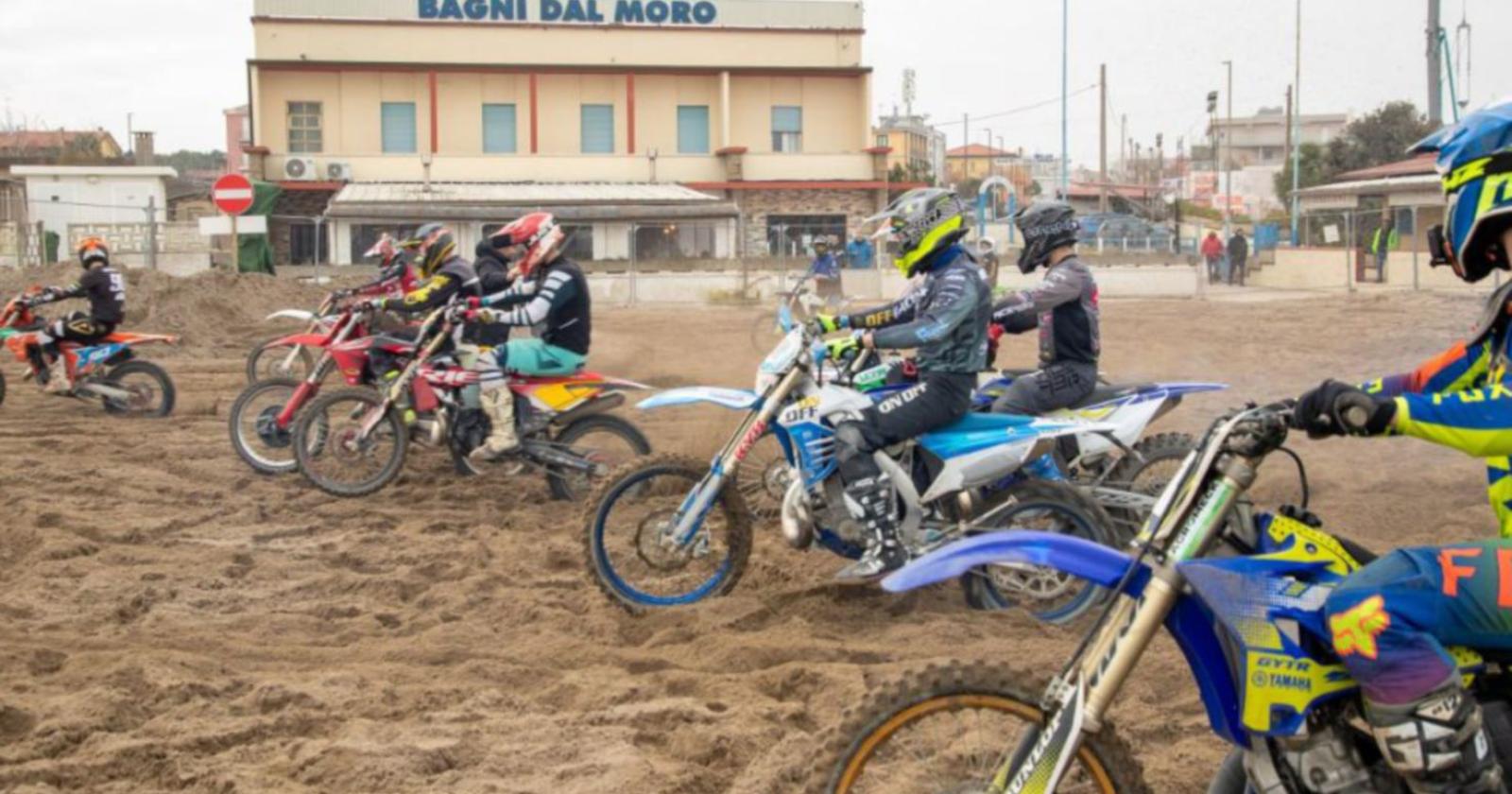 A Rosolina il Supermarecross