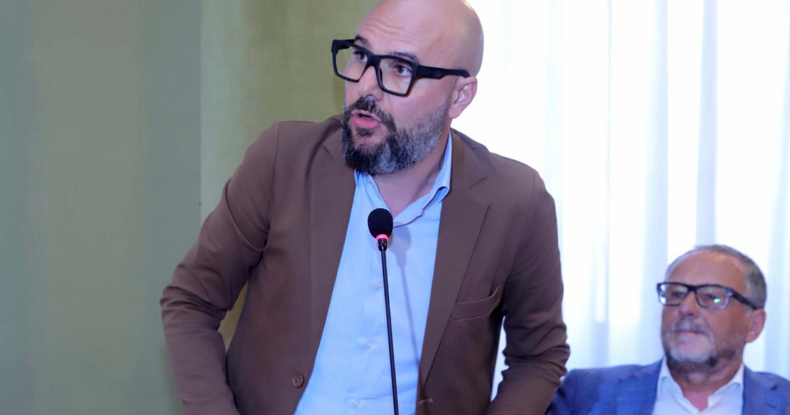 Frigato: "Utilizzare i soldi dell&rsquo;avanzo per il commercio&rdquo;