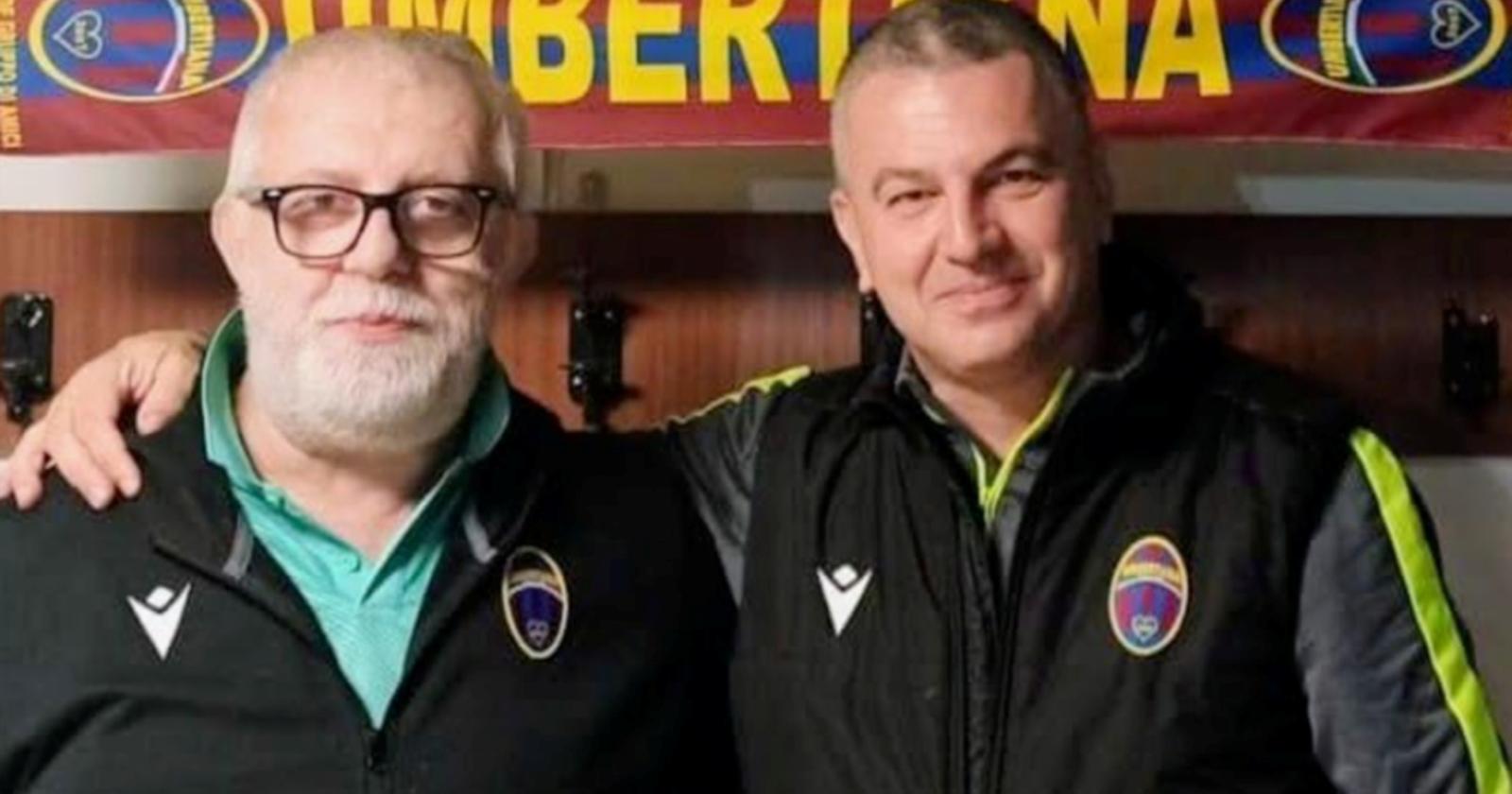 Hill e Spencer, maschere a tema