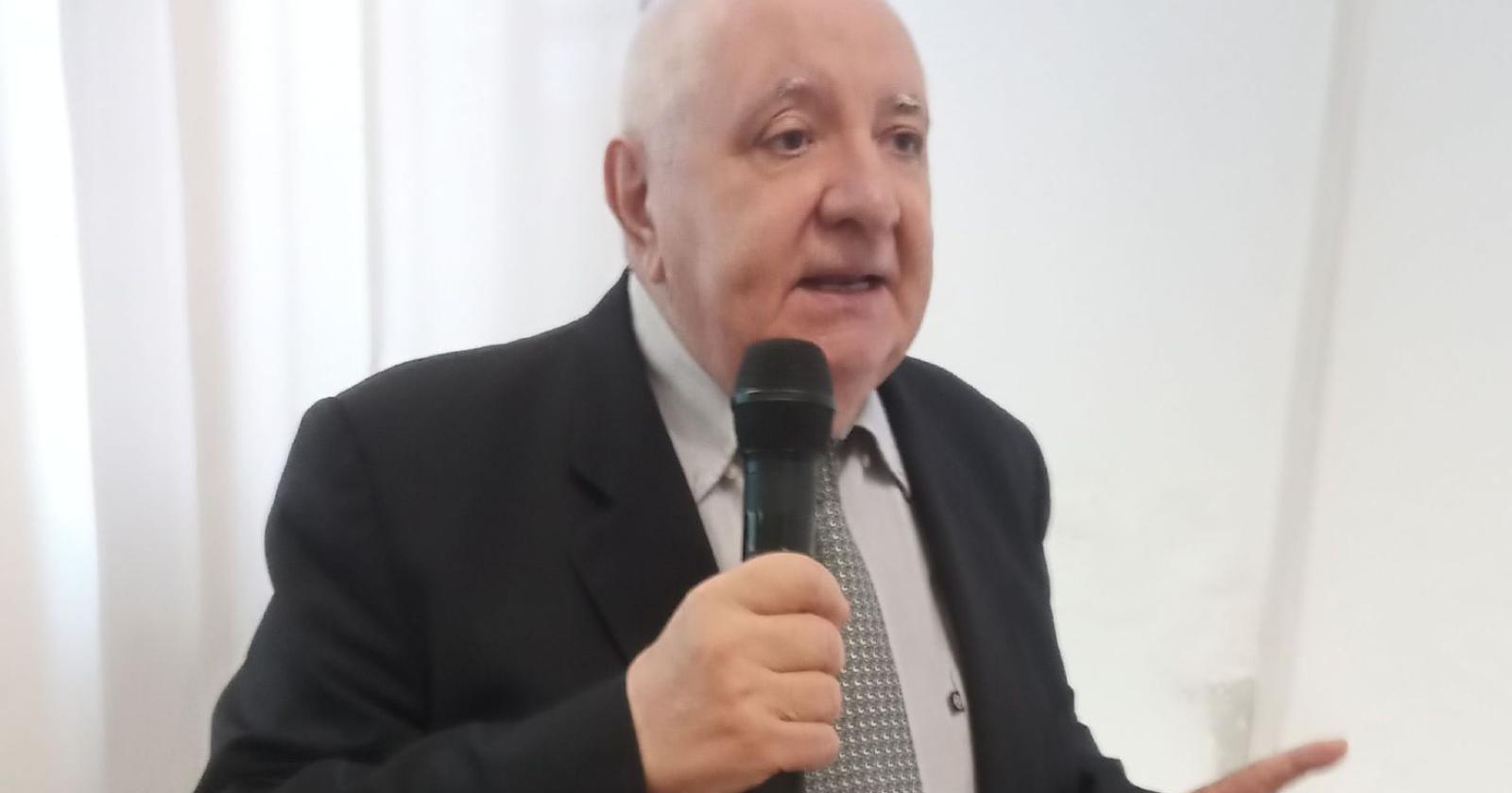 Un libro sulla chiesa madre