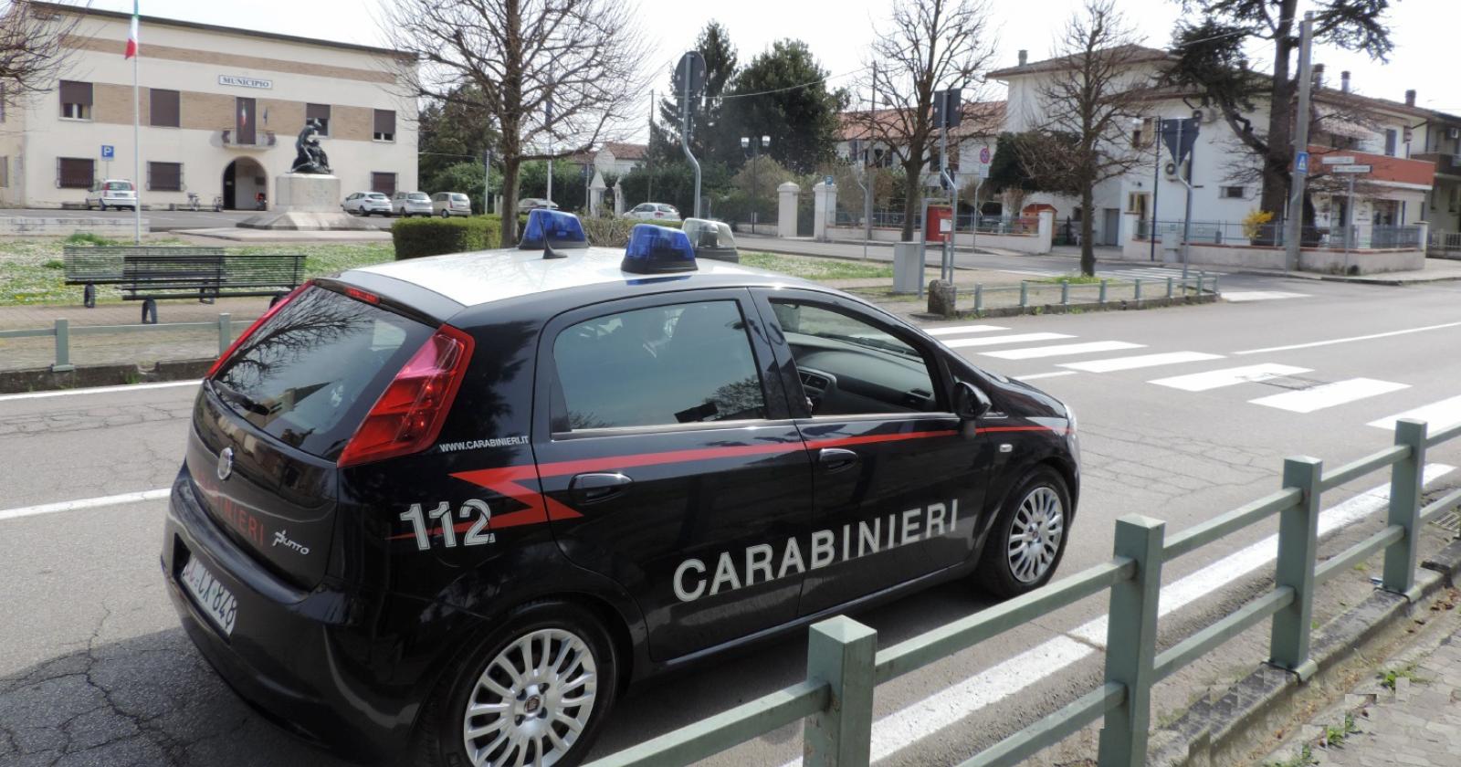 &ldquo;Non avvicinatevi alla bomba&rdquo;