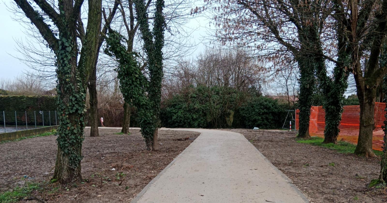 Pi&ugrave; punti luce per la ciclabile