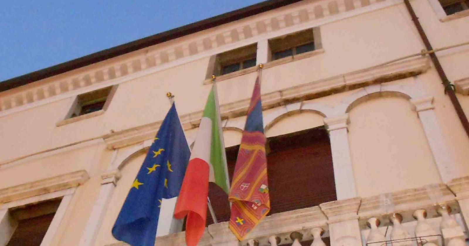 &ldquo;Manovra di risparmi, non di tagli&rdquo;