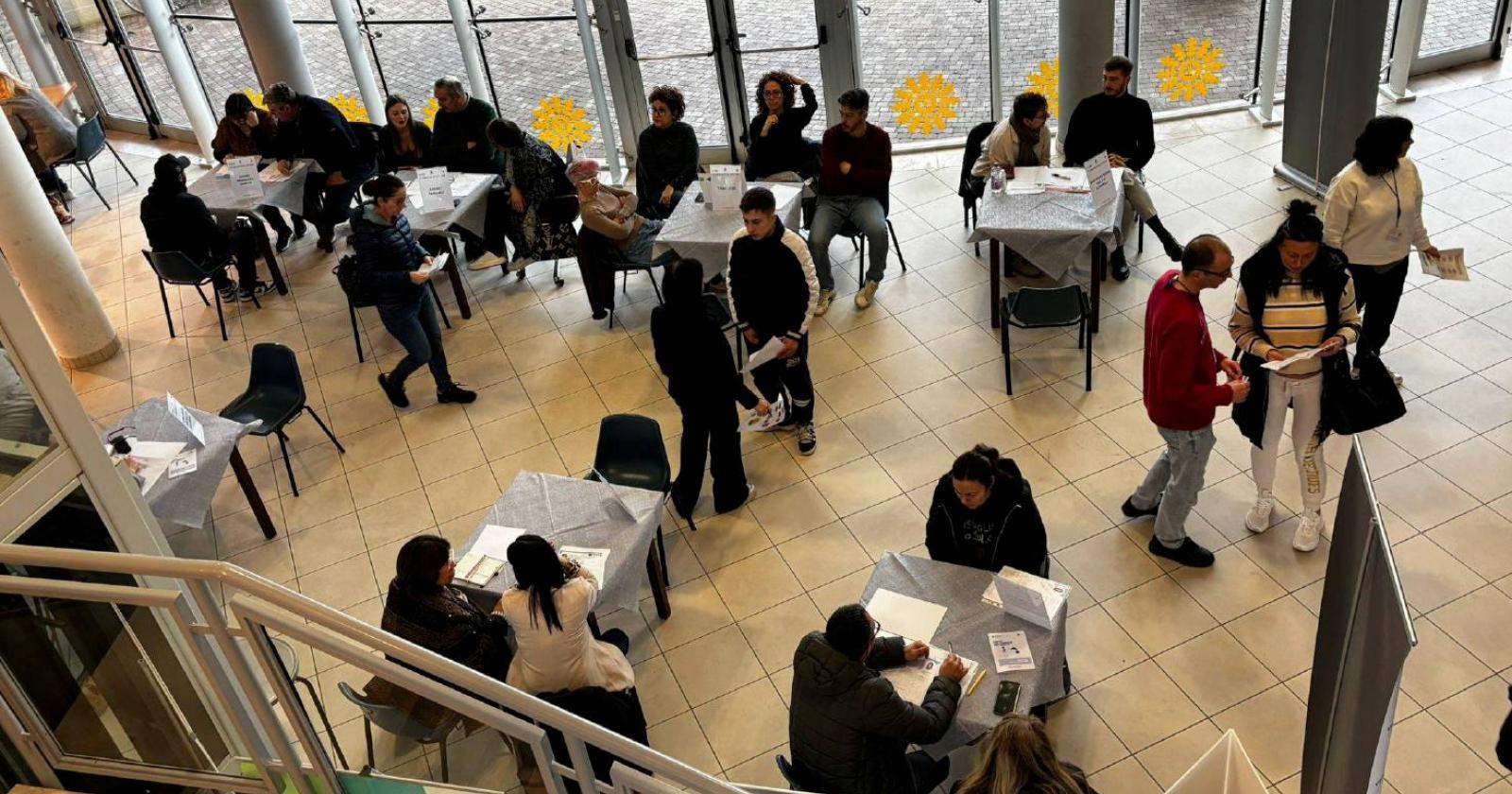 In 300 per trovare posti di lavoro